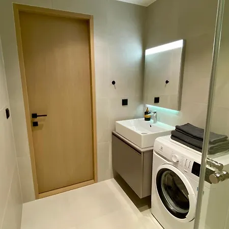 Διαμέρισμα Avalon Premium With Balcony & Free Parking Ταλίν