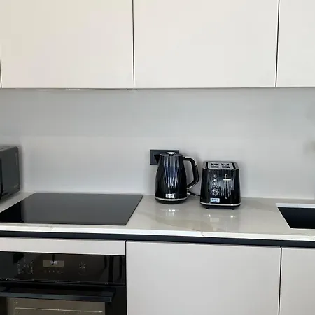 Avalon Premium With Balcony & Free Parking Apartamento Tallin
