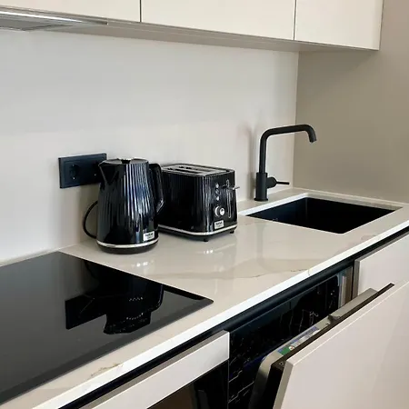 Apartamento Avalon Premium With Balcony & Free Parking Tallin